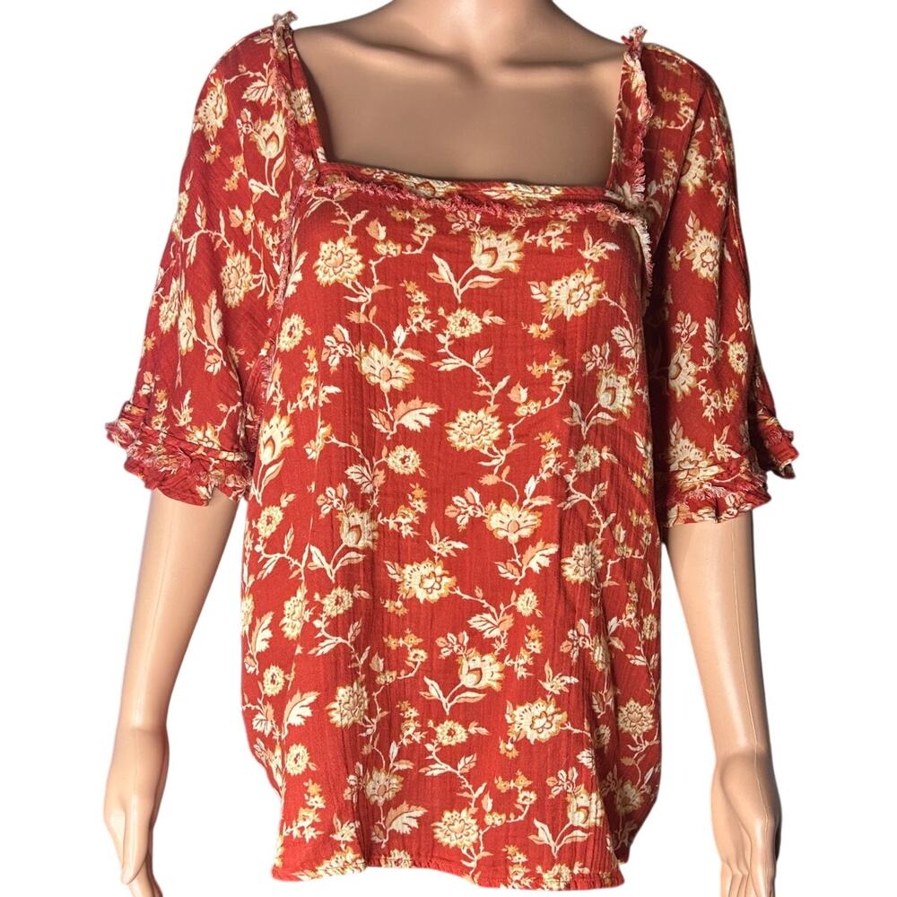 Wimberly oversized floral square neckline top size large